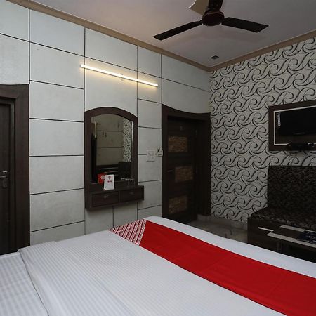 Hotel O Vanshika อัครา ภายนอก รูปภาพ